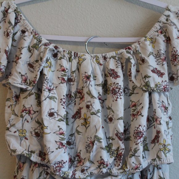 Target floral print matching skirt/blouse - Picture 6 of 9